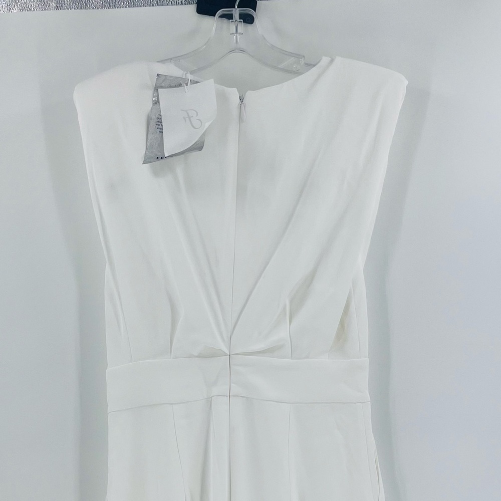 Fehaute white sleeveless jumpsuit new size 6 - Picture 12 of 13